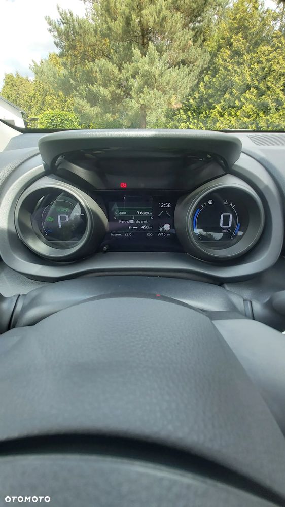 Toyota Yaris 1.5 VVT-i Comfort - 23