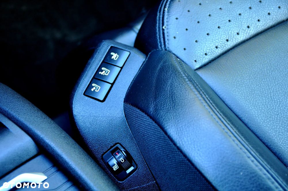 Citroën C4 Grand Picasso 2.0 BlueHDi MoreLife S&S EAT6 - 39