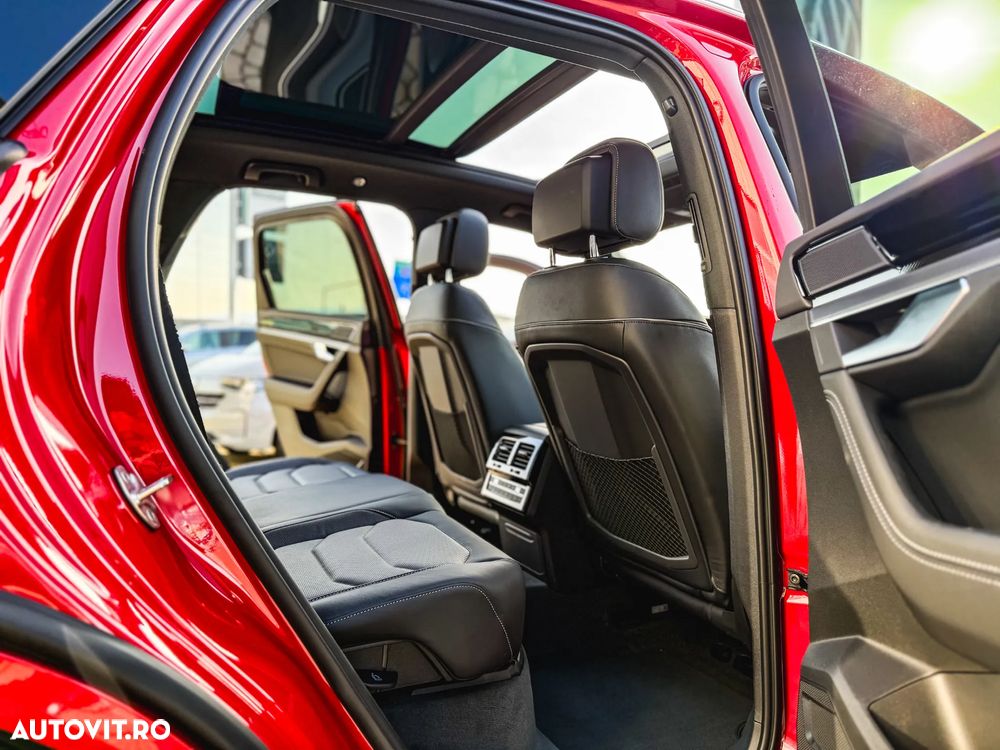 Volkswagen Touareg V6 TDI 4MOTION R-Line - 27