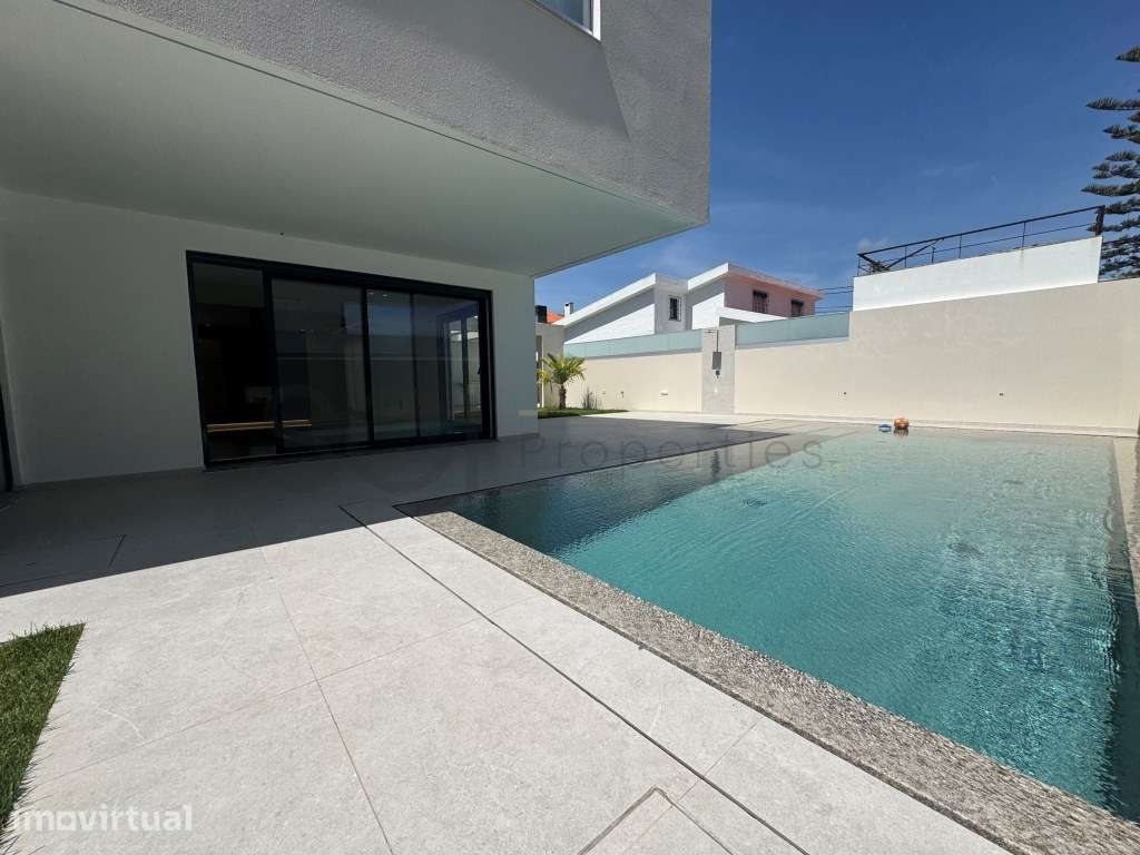 Moradia T4 Luxo Isolada | Belverde | Piscina | Garagem - Grande imagem: 5/60