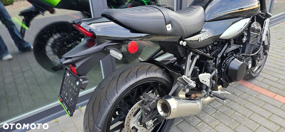 Kawasaki Z 900 RS - 18
