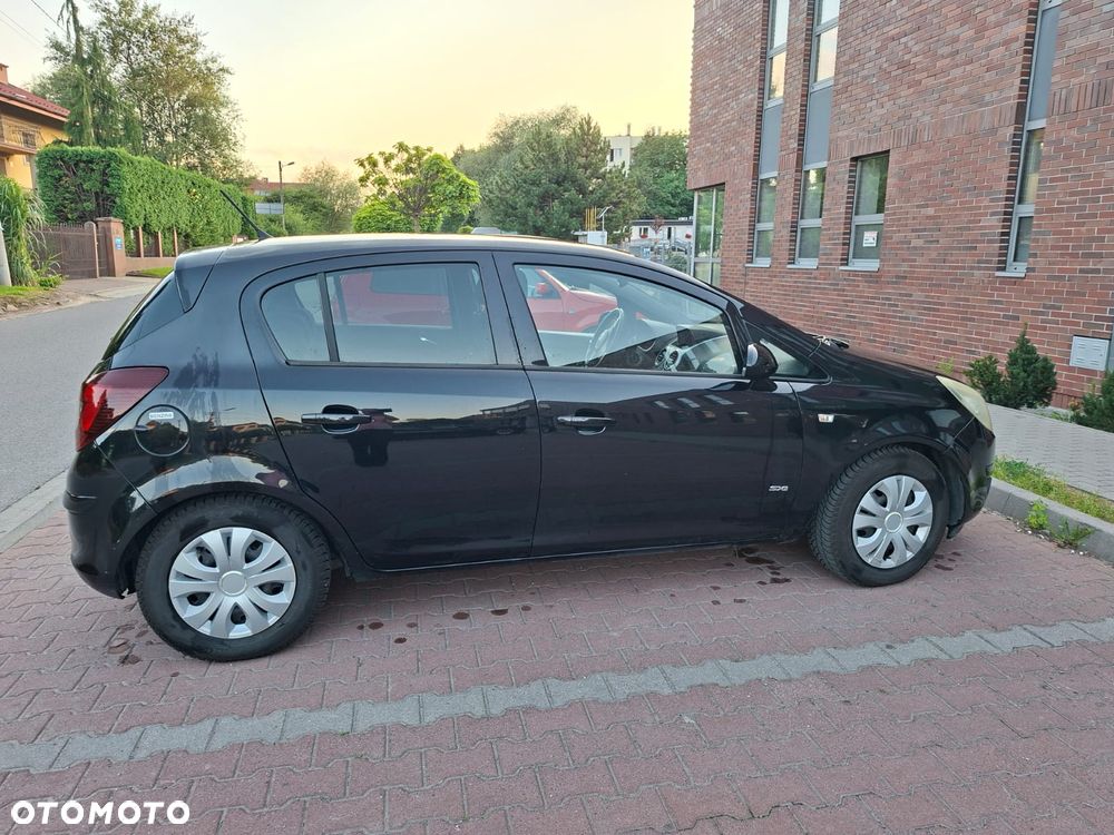 Opel Corsa 1.4 16V Sport - 3
