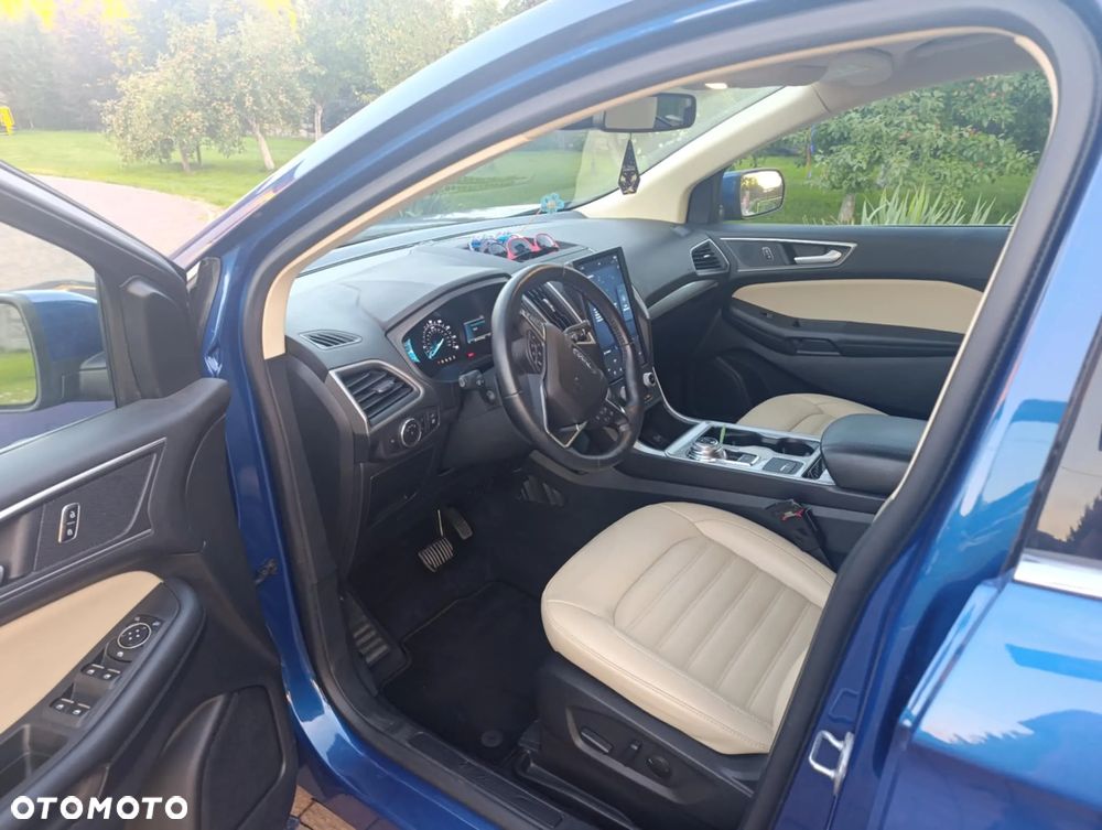 Ford Edge - 18