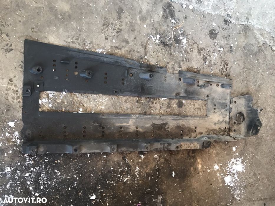 Scut lateral dreapta Audi A4 B6 B7 2001–2008 - 8E0825208B (8E0 825 208 B) - 3