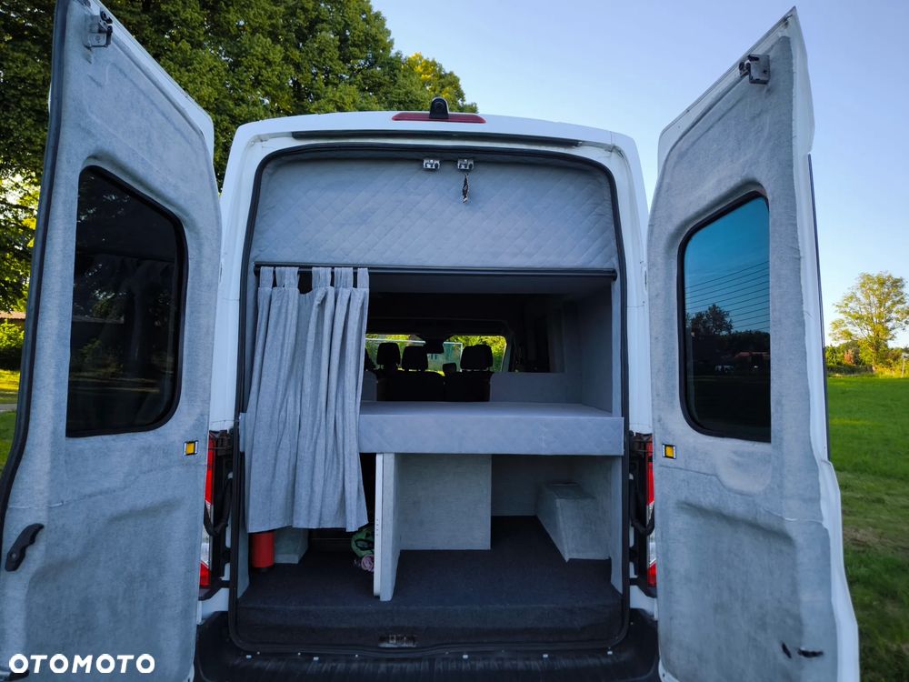 Ford Transit - 19