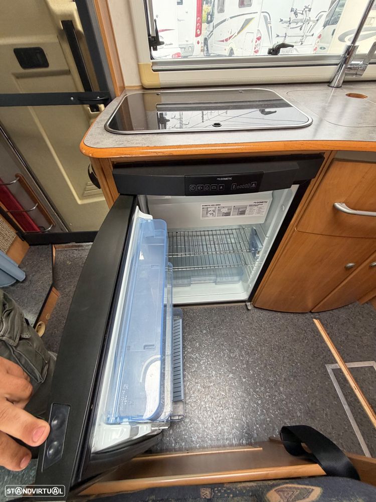 Hymer Tramp-Classic 2x ar condicionado suporte para motos - 5