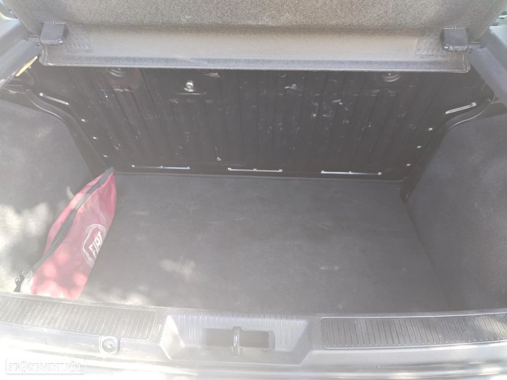 Fiat Punto 1.3 M-Jet Easy S&S - 10