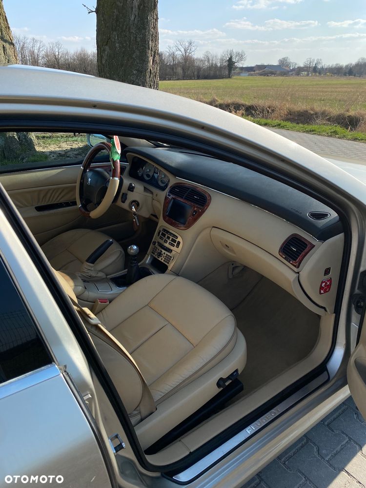 Peugeot 607 2.0 HDi Premium - 14