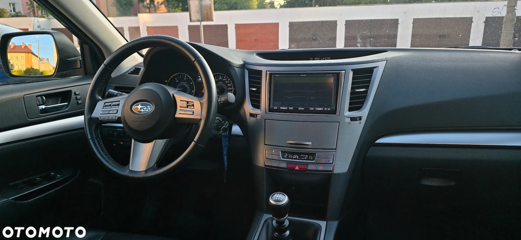 Subaru Legacy - 25