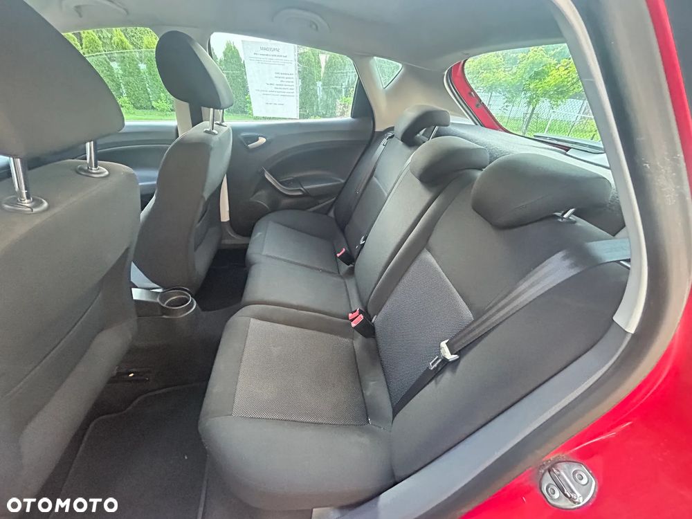 Seat Ibiza 1.6 16V Reference - 6