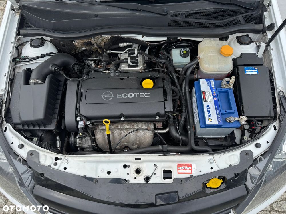 Opel Astra 1.6 Edition 111 Jahre - 38