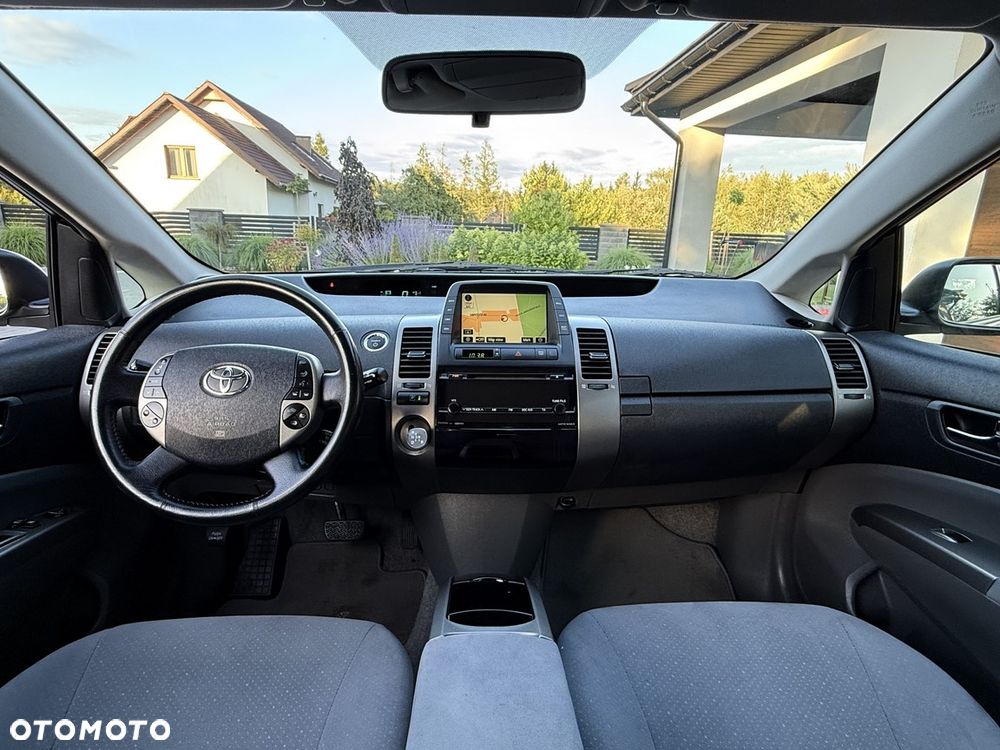 Toyota Prius 1.5 VVT-i Sol - 20