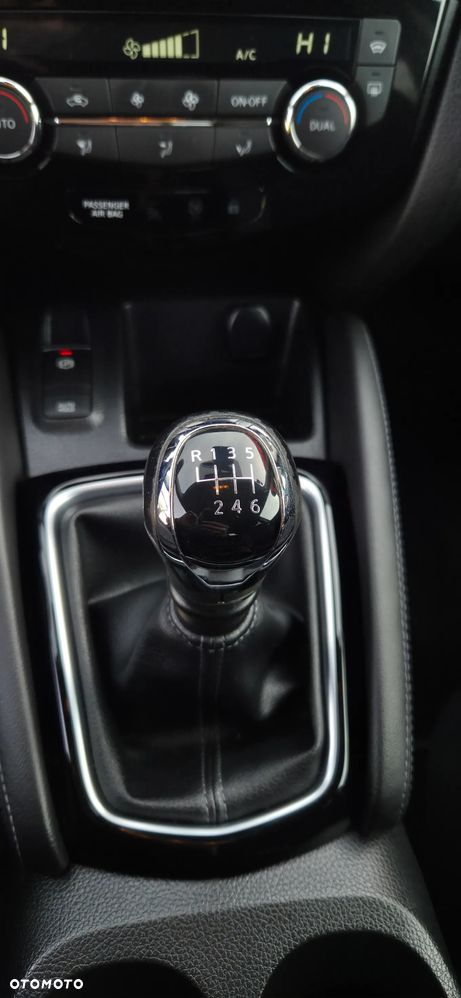 Nissan Qashqai 1.2 DIG-T Tekna+ - 28