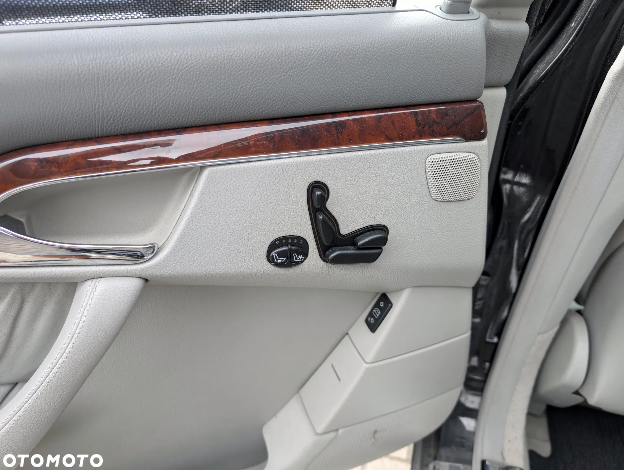 Mercedes-Benz Klasa S 500 L 4-Matic - 26
