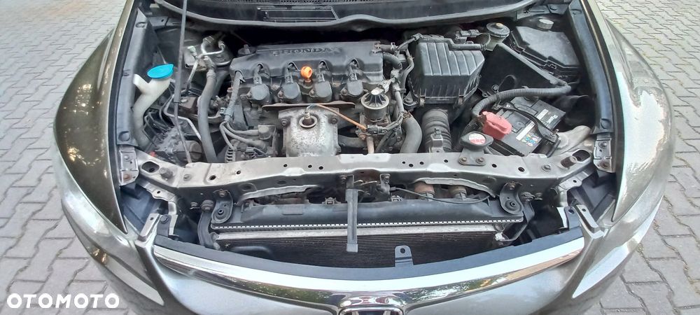 Honda Civic 1.8 Comfort - 8