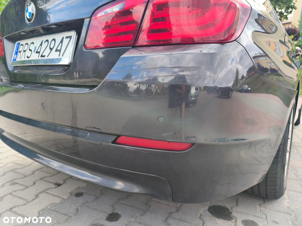 BMW Seria 5 525d xDrive Sport-Aut Luxury Line - 35