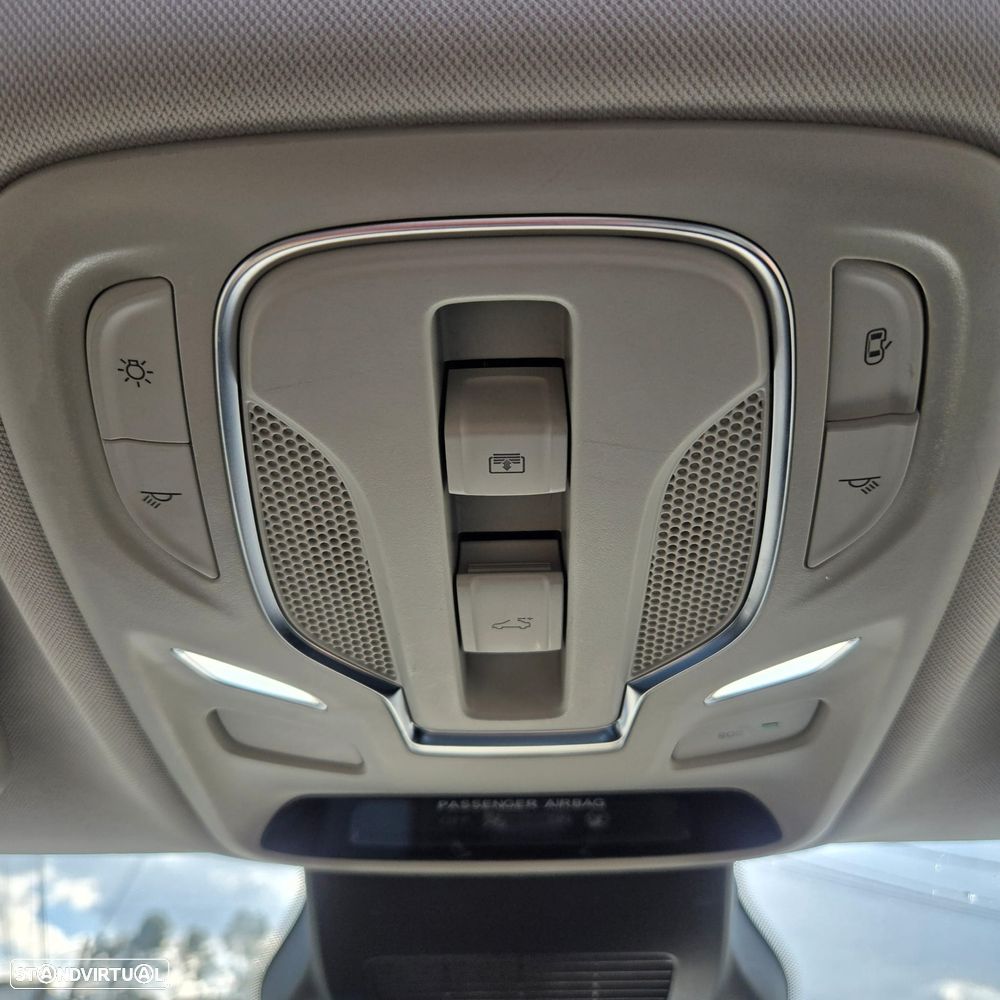 MG ZS EV 72.6 kWh Luxury - 13