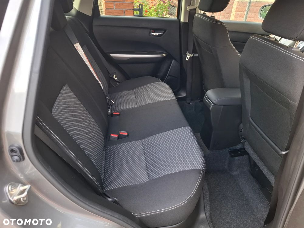 Suzuki Vitara 1.4 Boosterjet mHEV Premium Plus 4WD - 30