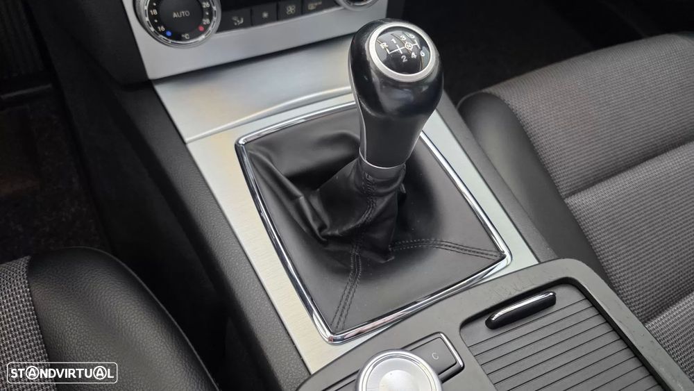 Mercedes-Benz C 220 CDi Avantgarde BlueEfficiency - 41