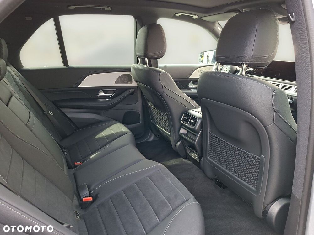 Mercedes-Benz GLE - 15