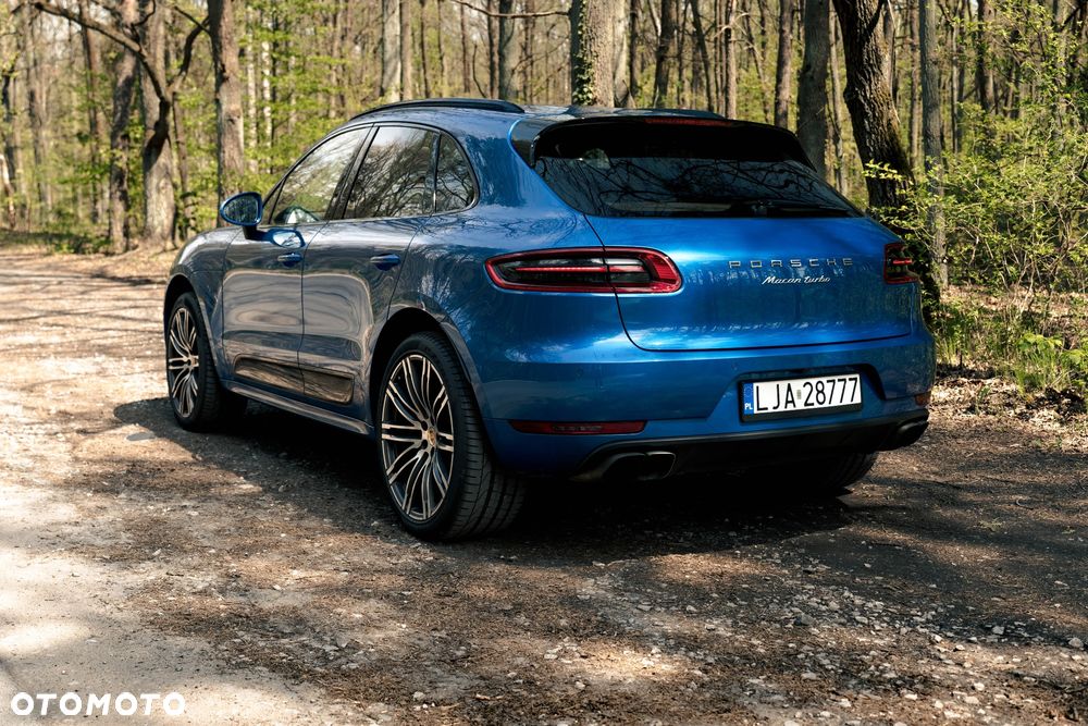 Porsche Macan Turbo - 6