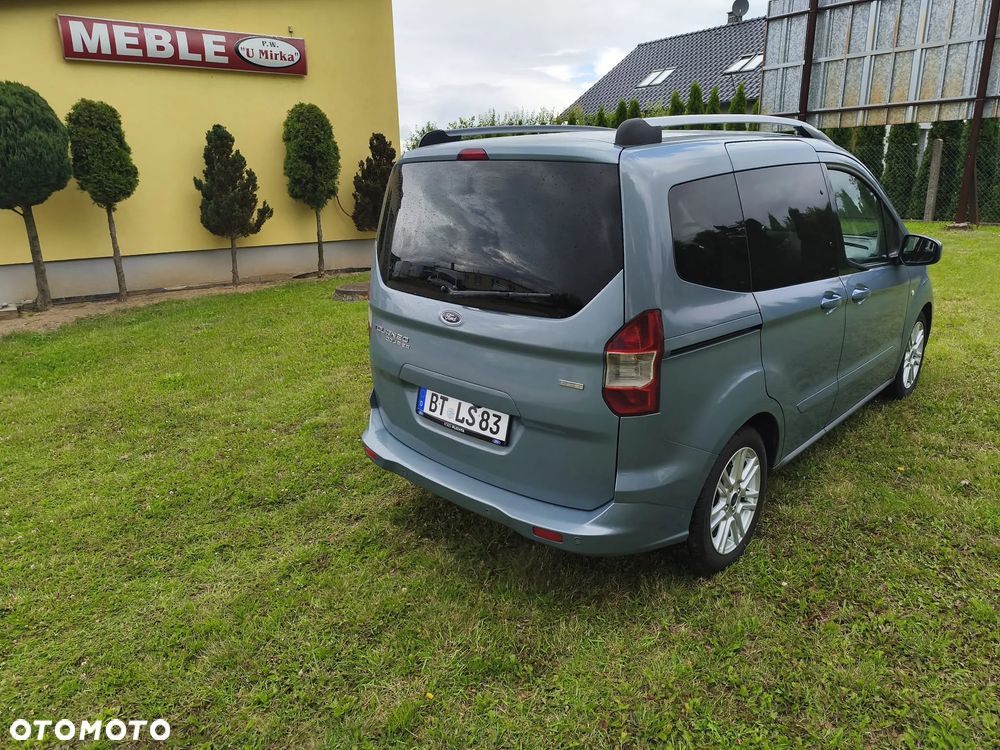 Ford Tourneo Courier 1.0 EcoBoost S&S Titanium - 5