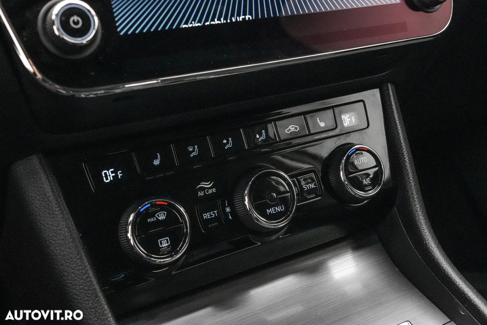 Skoda Superb 2.0 TSI 4X4 DSG Scout - 23