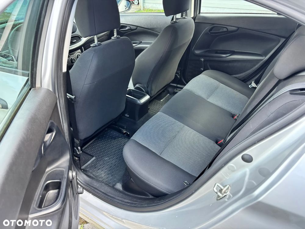 Fiat Tipo 1.4 16V - 13