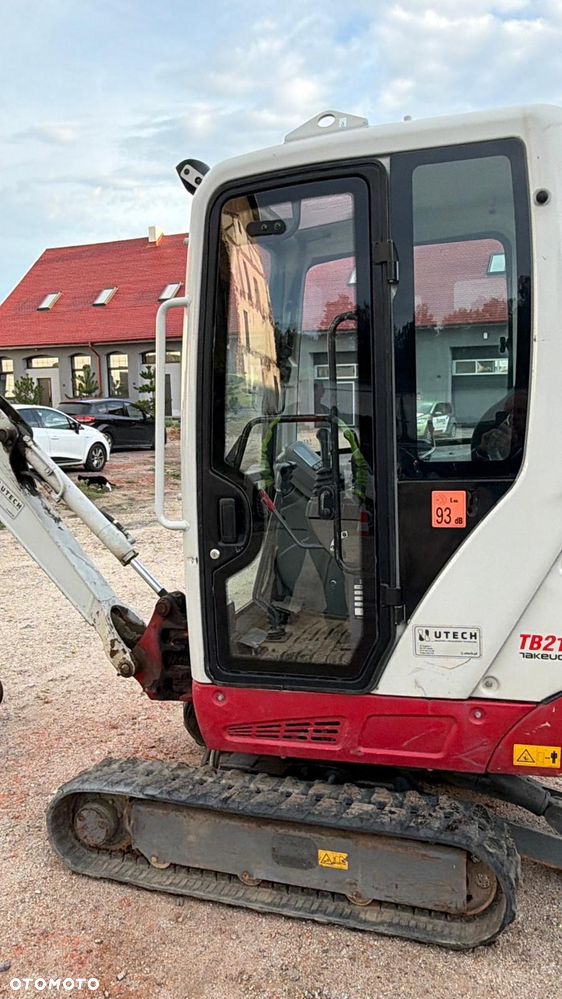 Takeuchi TB 216 2022r Zadbany 2367 motogodziny - 2