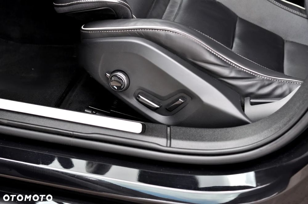 Volvo V60 B4 D Geartronic RDesign - 18
