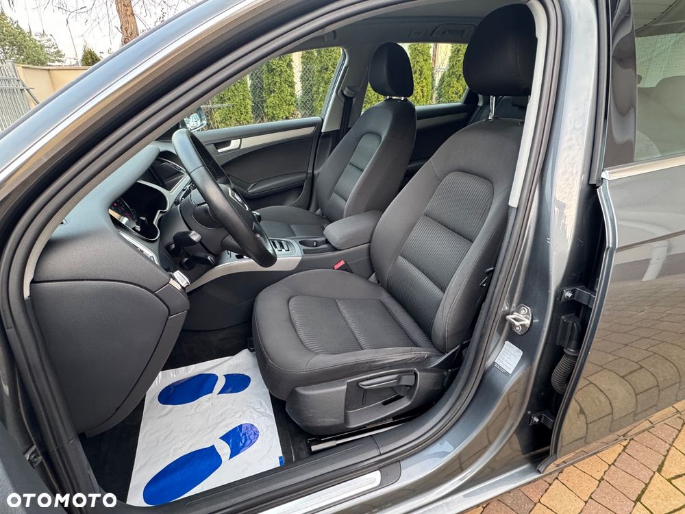 Audi A4 Avant 2.0 TDI - 33