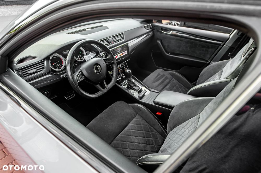 Skoda Superb 2.0 TSI DSG SportLine - 18