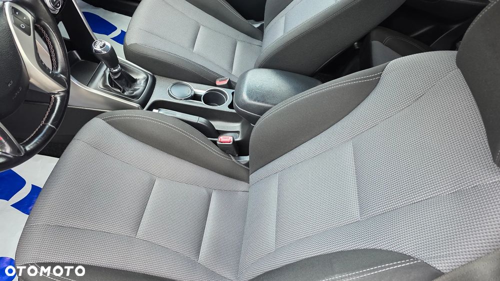 Hyundai i30 1.4 Fifa World Cup Edition - 13