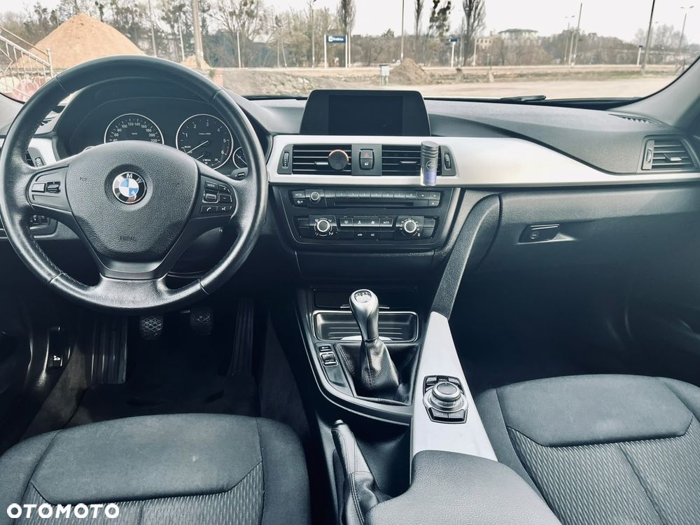 BMW Seria 3 - 6