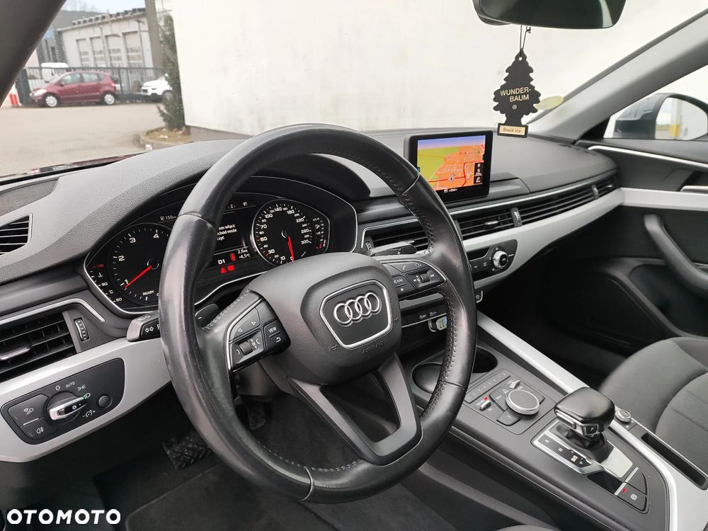 Audi A4 Limousine 2.0 TDI ultra S tronic design - 11