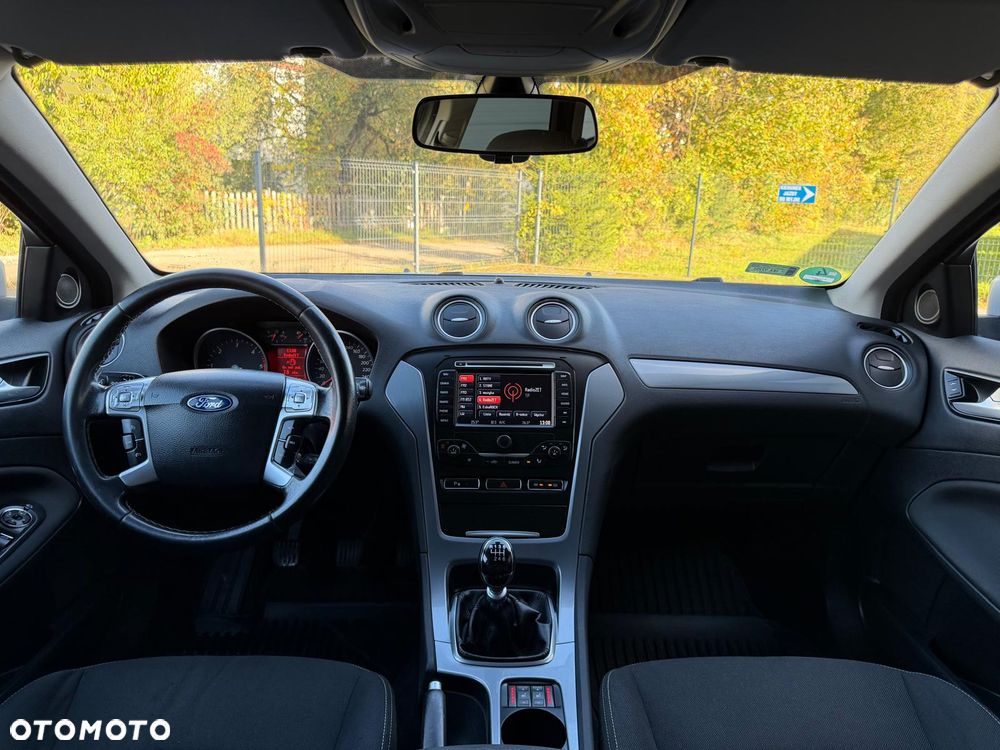 Ford Mondeo - 13
