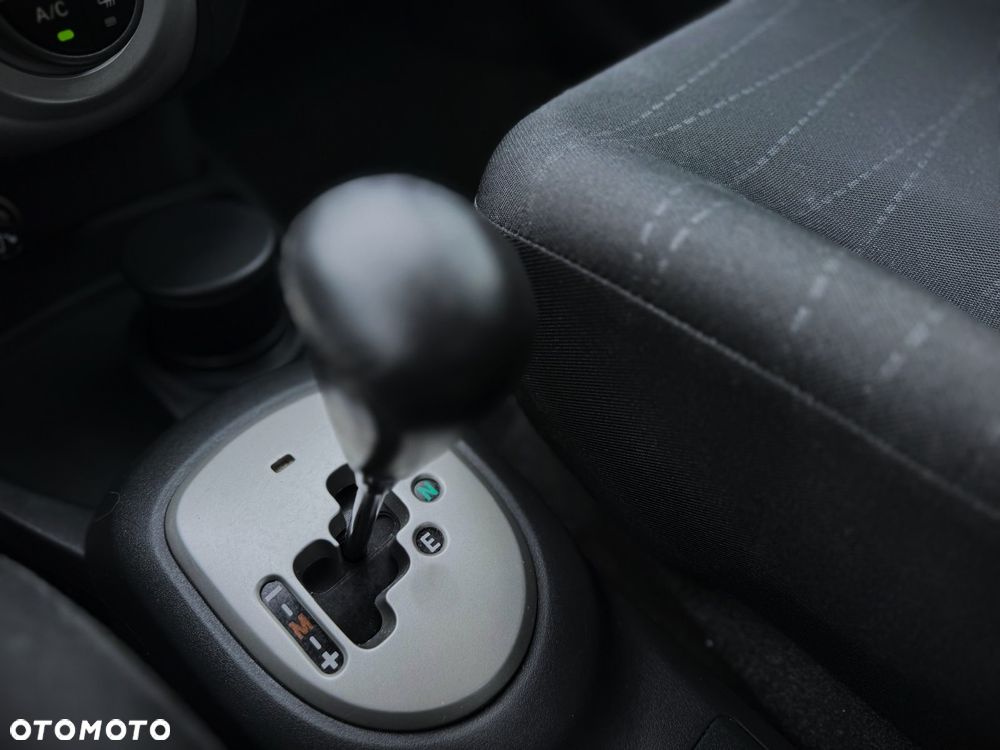 Toyota Yaris 1.3 Sol Premium MM - 21