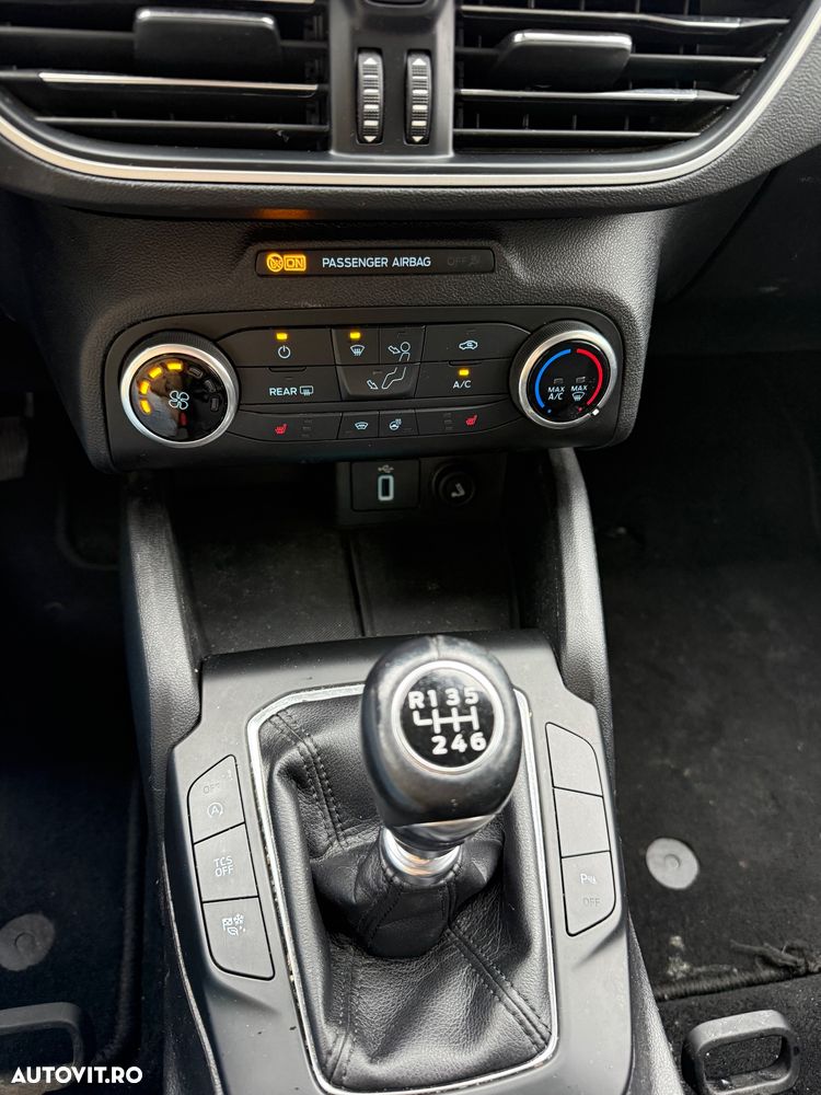 Ford Focus 1.5 EcoBlue Start-Stopp-System COOL&CONNECT - 8