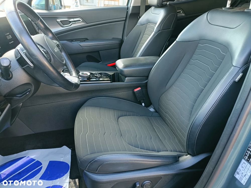 Kia Sportage 1.6 T-GDI MHEV Business Line 2WD DCT - 12
