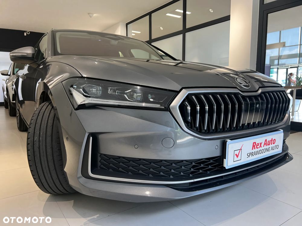 Skoda Superb 2.0 TDI SCR 4x4 L&K DSG - 2