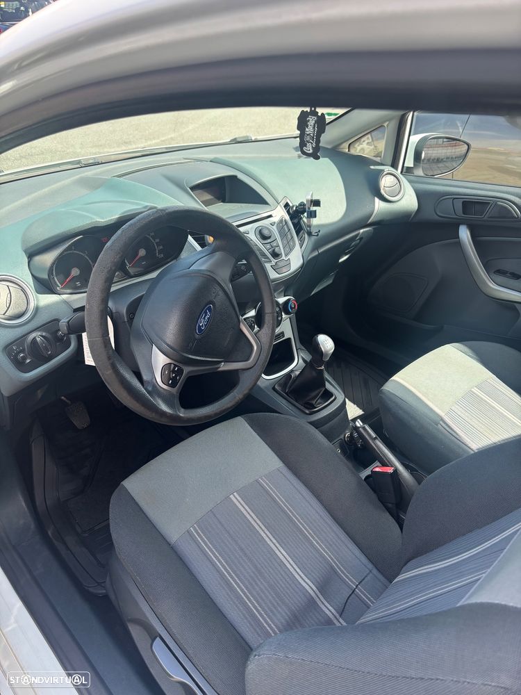 Ford Fiesta 1.25 Trend - 6