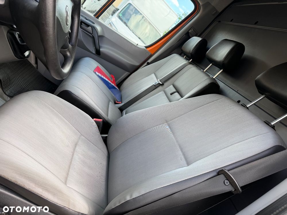 Volkswagen CRAFTER 2.0 tdi TYLKO 169tyś km - 19