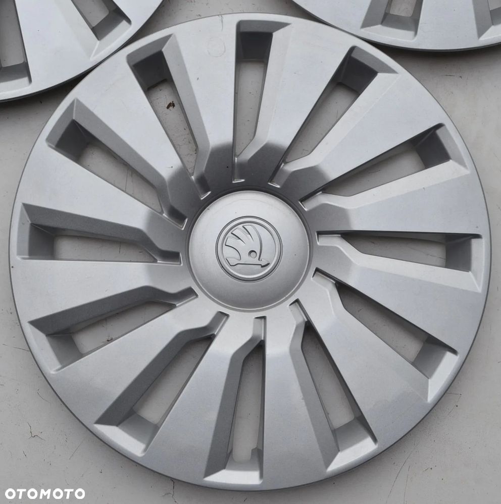 ORYGINALNE KOŁPAKI OEM SKODA 16 CALI x1szt. K-706 - 2