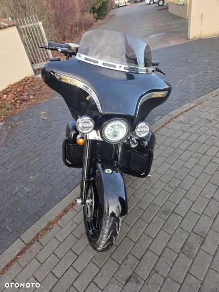 Harley-Davidson Touring Street Glide - 7