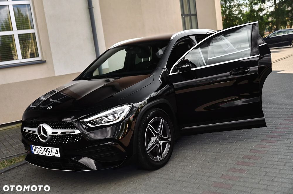 Mercedes-Benz GLA 200 d 8G-DCT AMG Line - 17