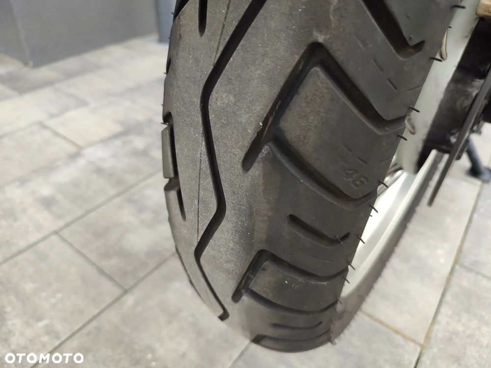 Royal Enfield Interceptor - 26