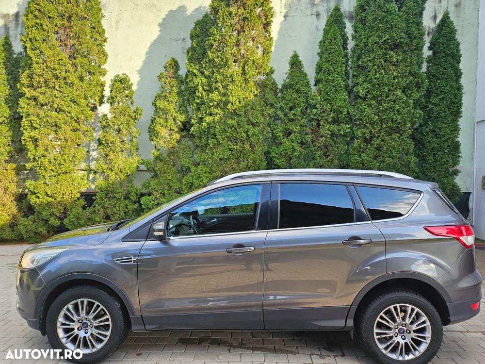 Ford Kuga - 4