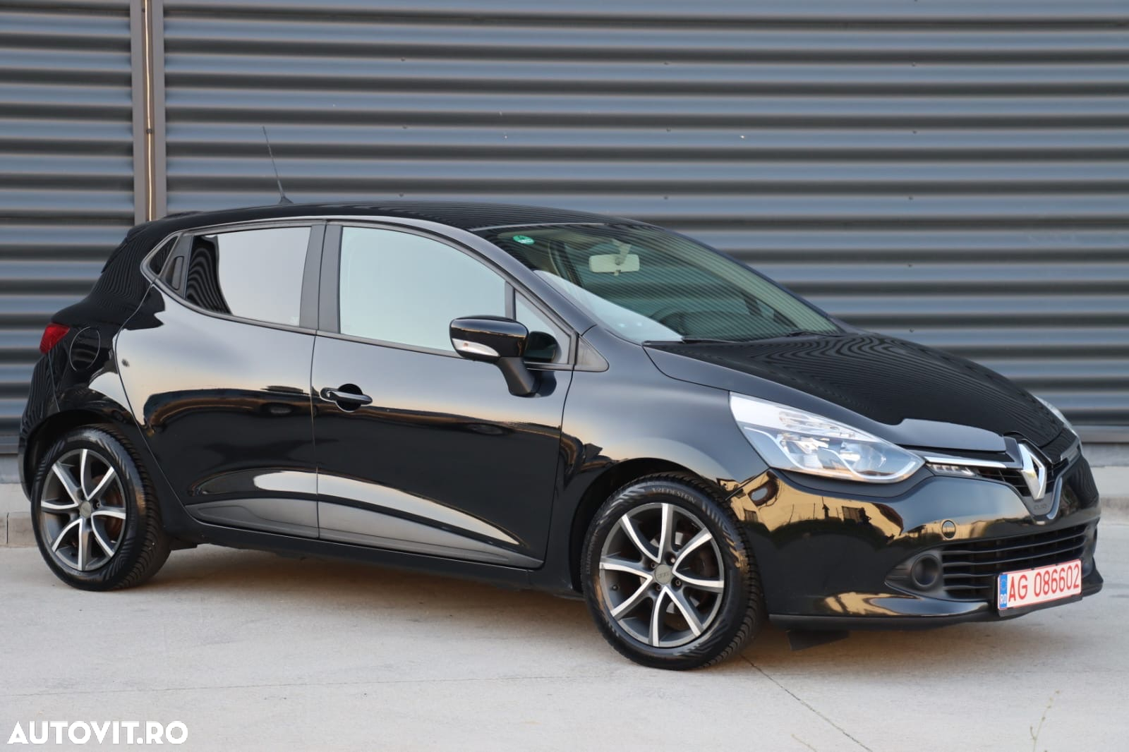 Renault Clio (Energy) dCi 90 Start & Stop LIMITED - 10