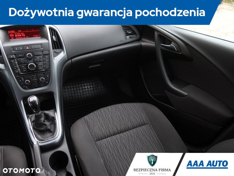 Opel Astra - 9