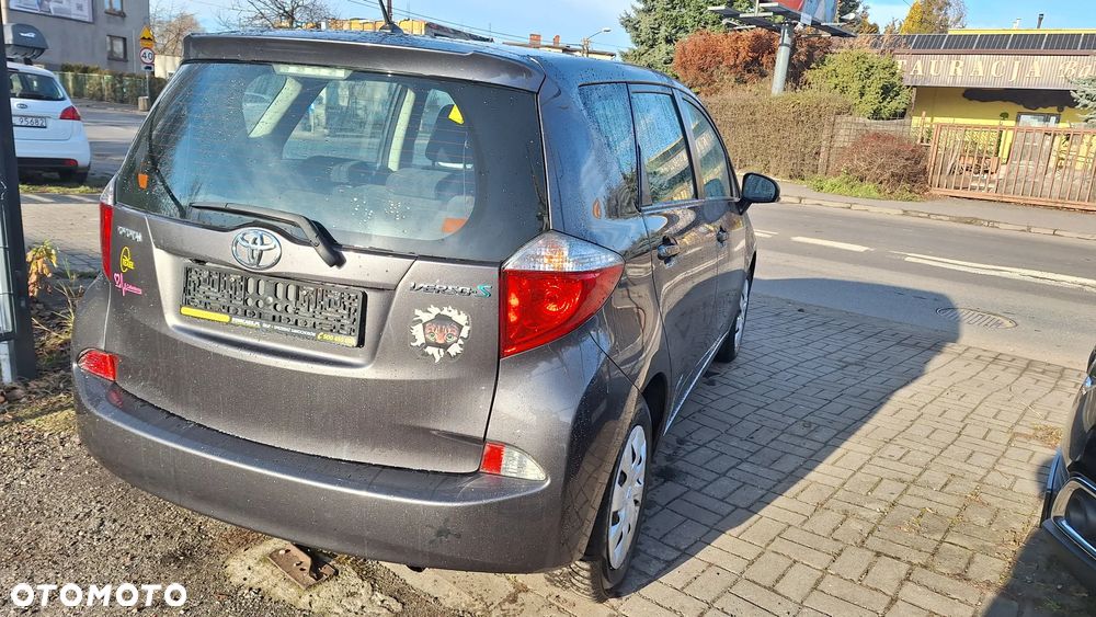 Toyota Verso S 1.33 VVT-i Comfort - 12